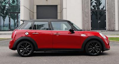 mini-f56-color-coopers-blazing-red-05.jpg