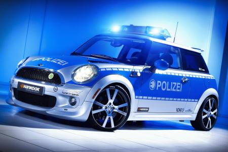 BMW-MINI-E-police-car-2.jpgのサムネイル画像