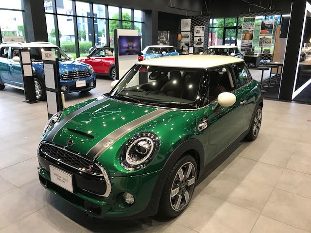 /bmw-tokyo-mini/ddba1dde4687b5f95e0f582a0b34e2ef909babb3.jpg