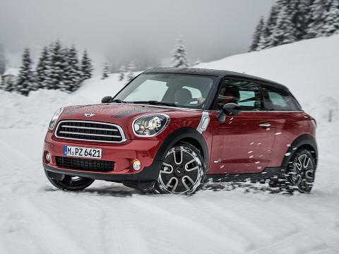 2013-Mini-Cooper-Paceman-ALL4-Front-Side.JPG