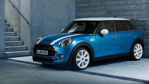 Mini-Five-Door-2015_01 ｋａｉｄａｎｎ.jpg