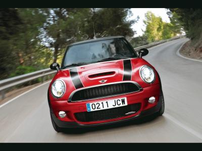 ws_Mini_Cooper_JCW_Dropdown_Front_1024x768.jpg