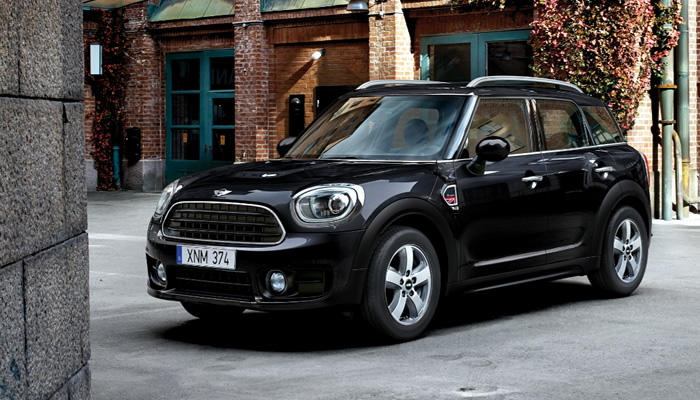 mini-crossover-one-f60-black-main.jpg