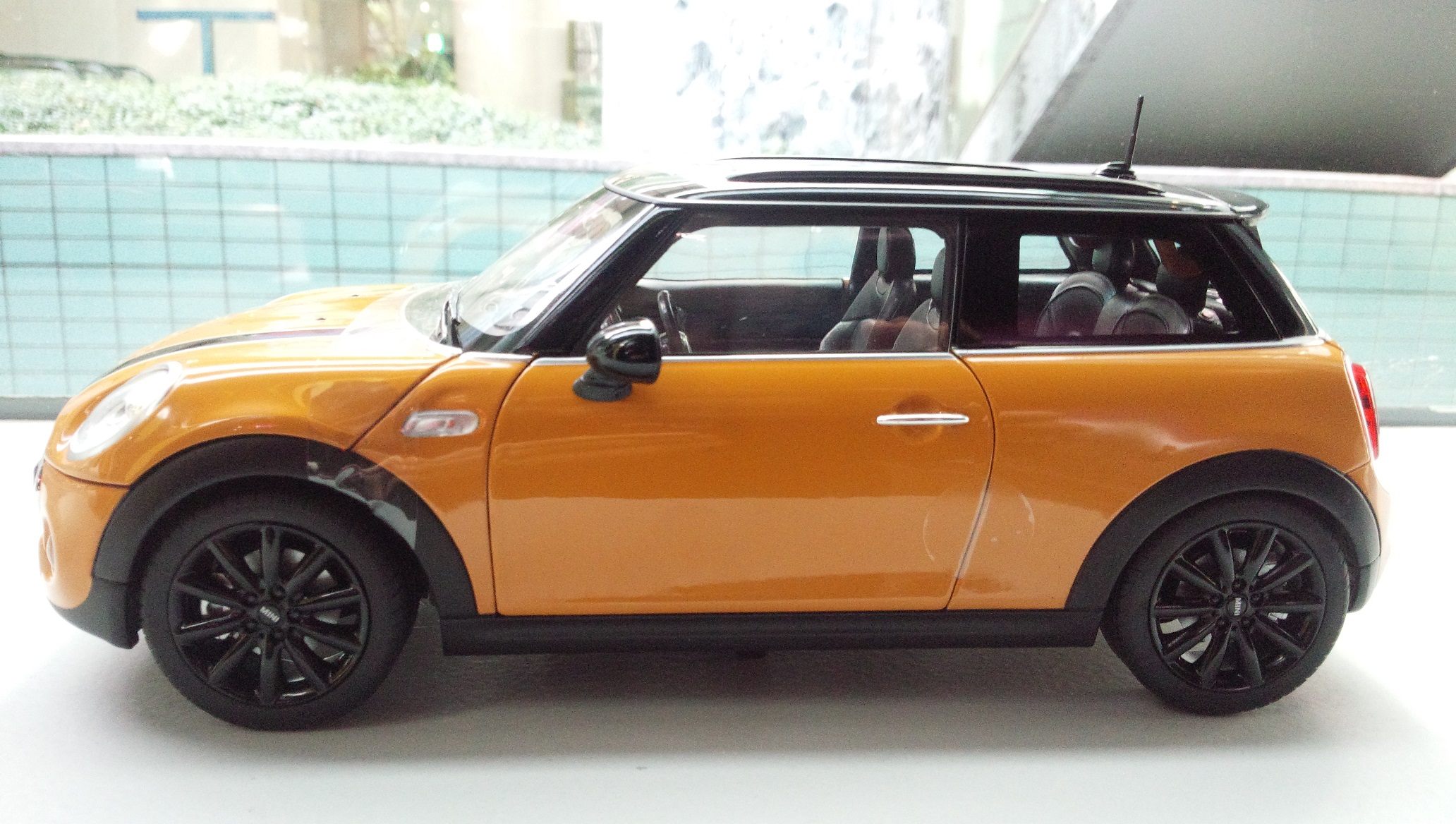 1-18スケール   ミニクーパー Mini Cooper