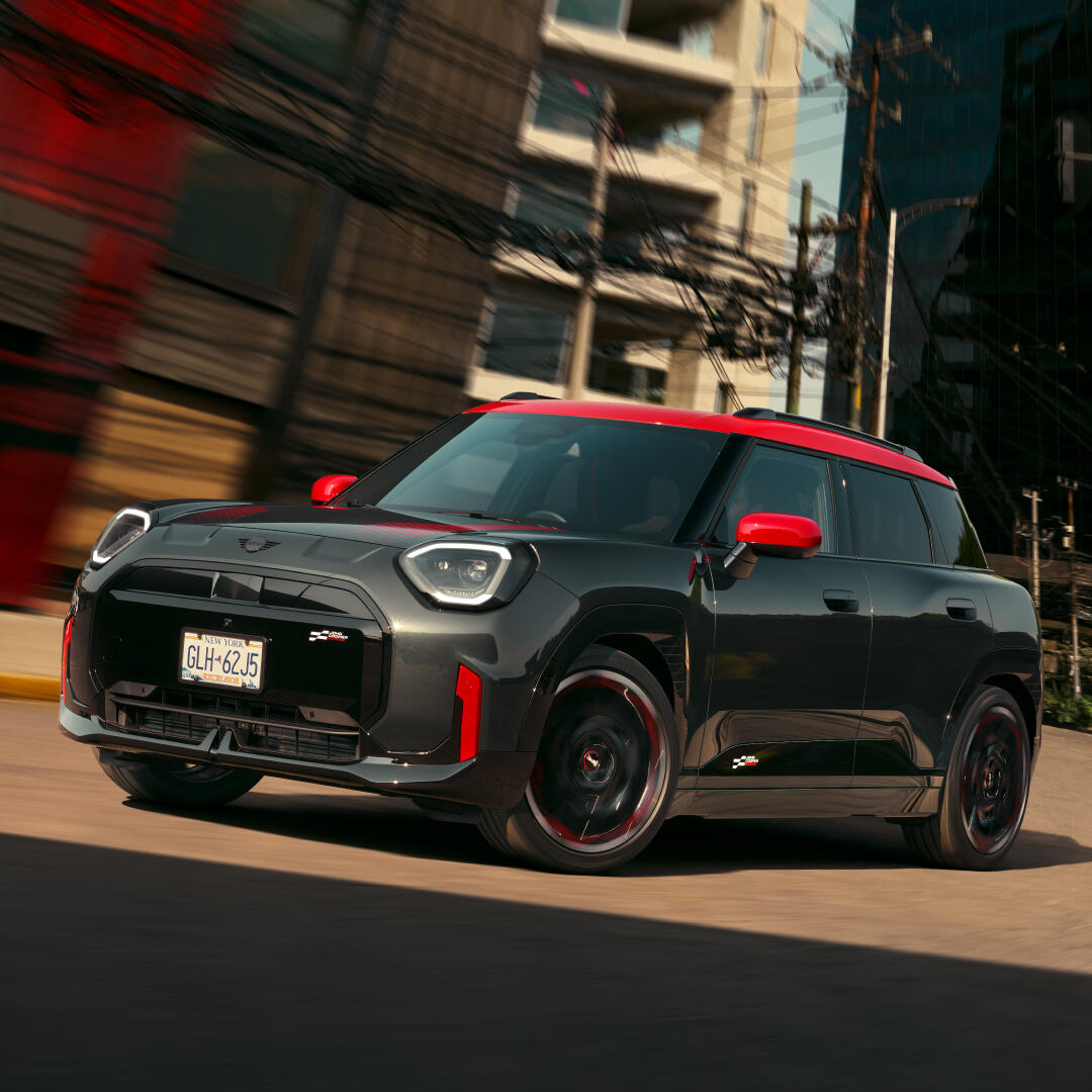 JCW_E_SNS_1080X1080_11.jpg