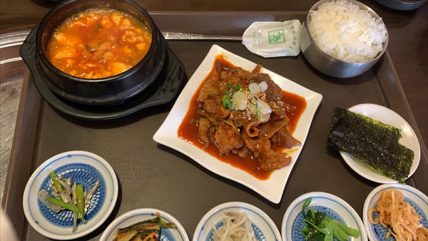 韓国料理屋
