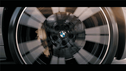 BMW_Floating_Hubcap_GIF_(Campaign_Asset).gif